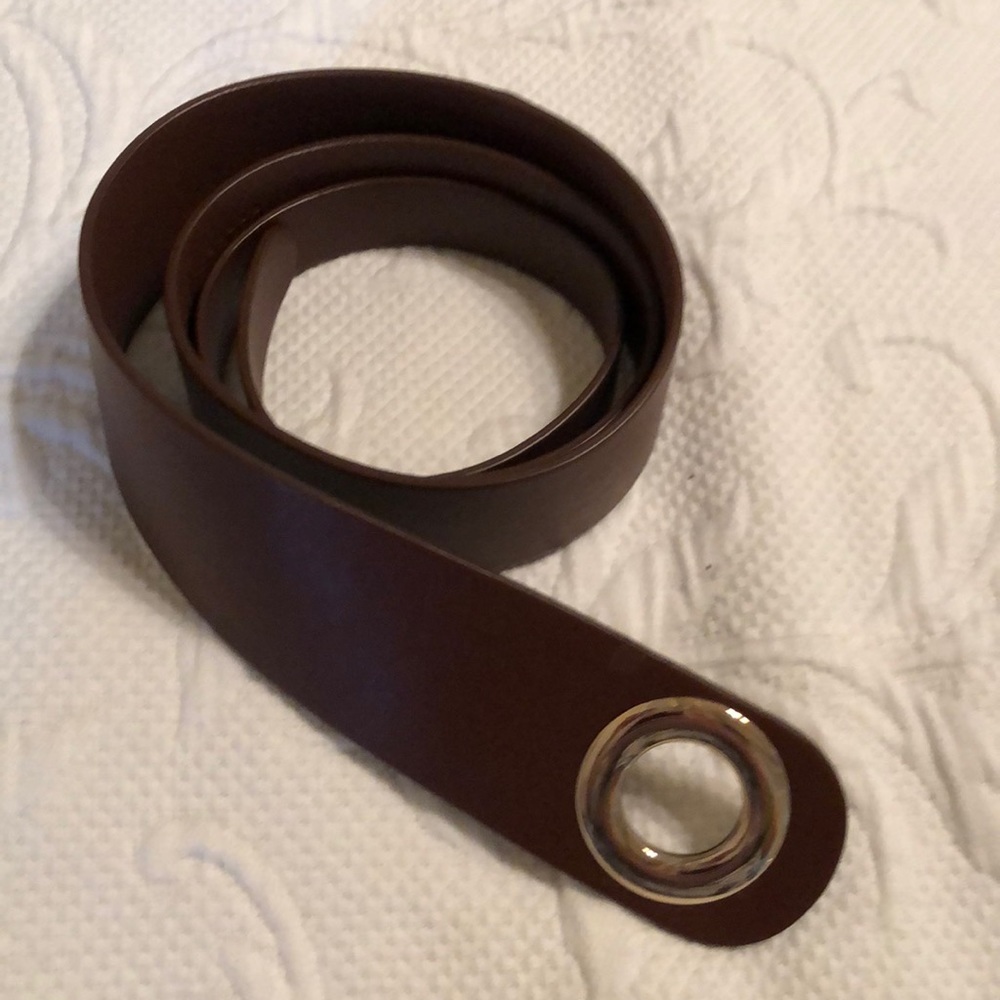 💙WHBM Brown Leather Wrap Belt